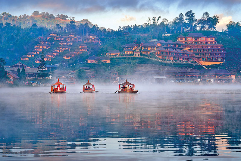 Ban Rak Thai, Mae Hong Son