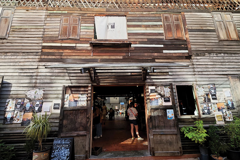 Vanich House in Talat Noi