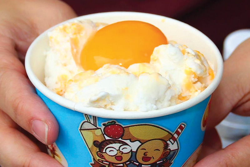 Ni-Ang Namkhaeng Sai & Egg Ice Cream, Talat Phlu, Bangkok