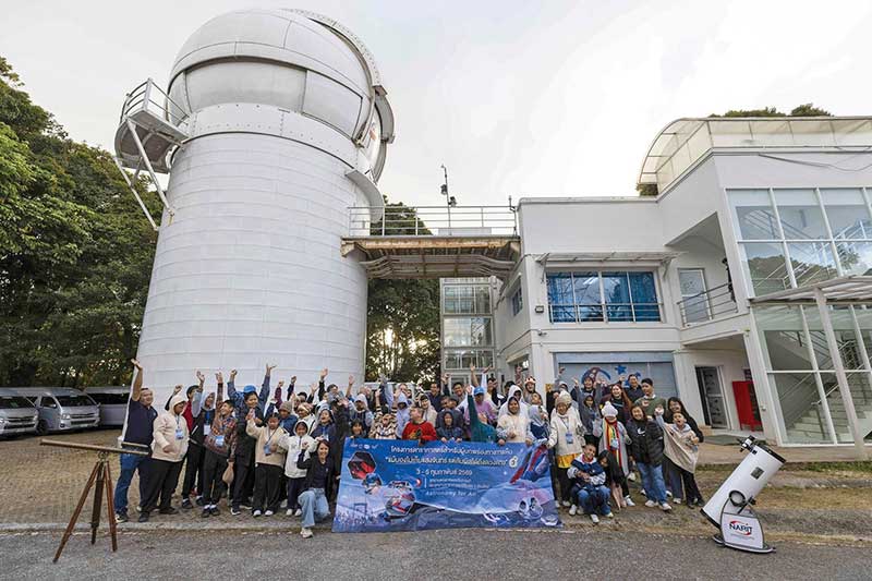 Bangkok Airways Invites Visually Impaired Children to ‘Touch the Stars’