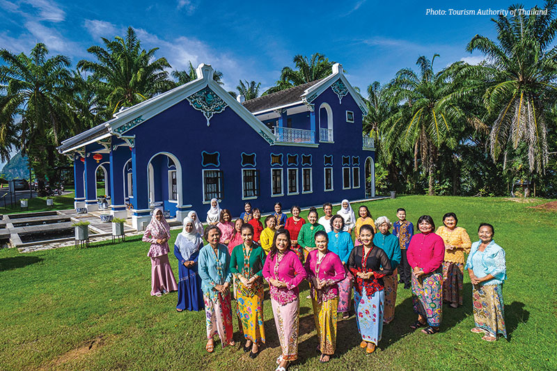 Thai Baba Kebaya | Fah Thai Magazine, Inflight Magazine of Bangkok Airways